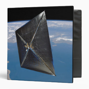 Classeur Concept d'artiste de NanoSail-D dans l'espace