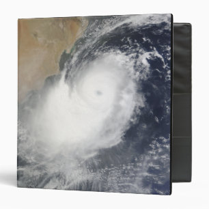 Classeur Cyclone tropical Phet dans la mer d'Oman