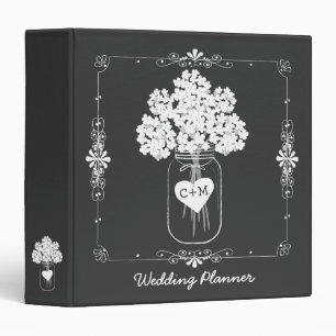 Classeur du wedding planner de la jeune mariée de