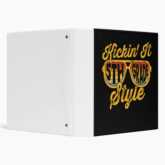 Classeur Kickin it 5e année de l'équipe d'enseignants de st (Arrière-plan)