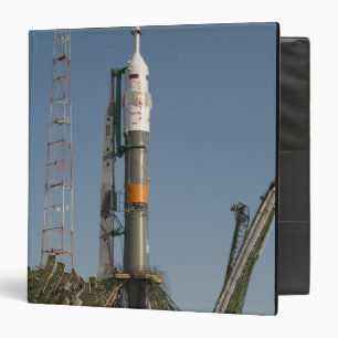 Classeur La fusée de Soyuz peu de temps après l'arrivée