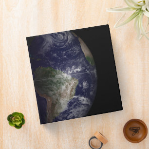 Classeur La Terre À Son Équinoxe.