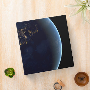 Classeur La Terre s'illumine la nuit en Asie et en Australi