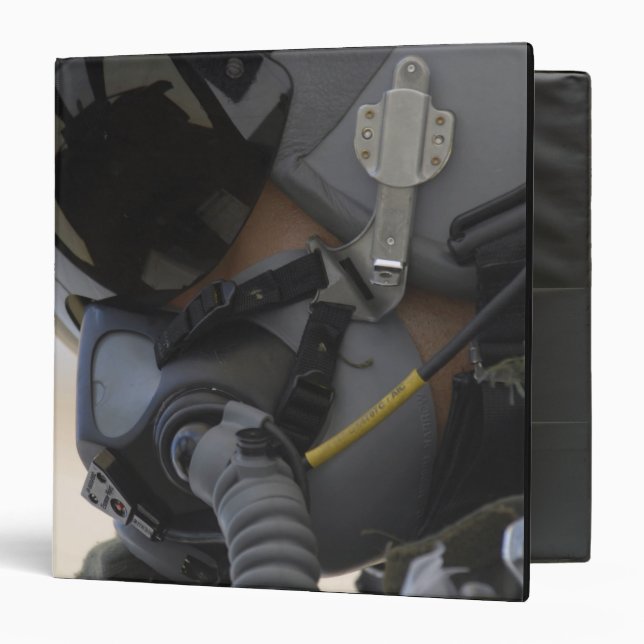 Classeur Le pilote est assis dans son A-10 Thunderbolt II (Devant/Intérieur)