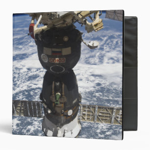 Classeur Le vaisseau spatial de Soyuz TMA-19