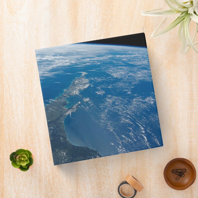 Classeur L'île du Nord de la Nouvelle-Zélande. (In Situ)