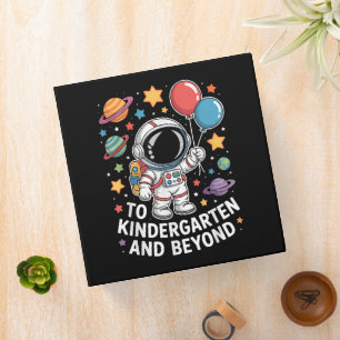 Classeur Maternelle et au-delà Astronaute Espace