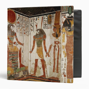 Classeur Nefertari est apporté avant le dieu