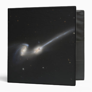 Classeur NGC 4676, également connu sous le nom de galaxies