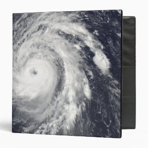 Classeur Ouragan Bill dans l'Océan Atlantique