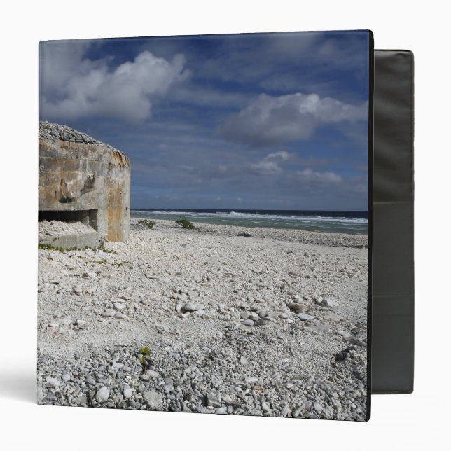 Classeur Un bunker en ruine (Devant/Intérieur)