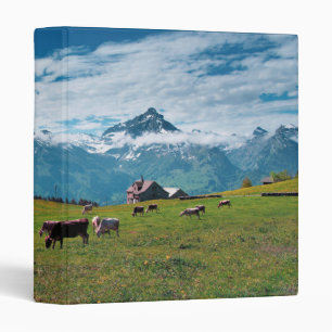 Classeur Vaches heureuses à la ferme en Suisse