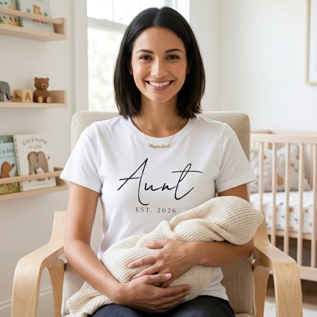 Classic Aunt EST Year Simple Family Script Design T-Shirt (Creator Uploaded)