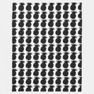 Classic Black and White Pineapple Pattern  Fleece Blanket