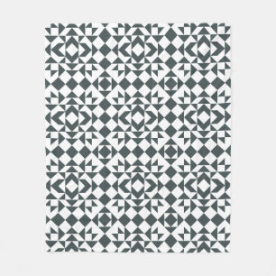Classic Black and White Quilt Block Pattern Fleece Blanket