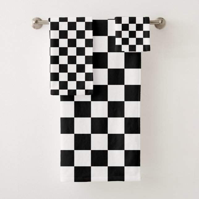 Classic black checkerboard bath towel set (Insitu)