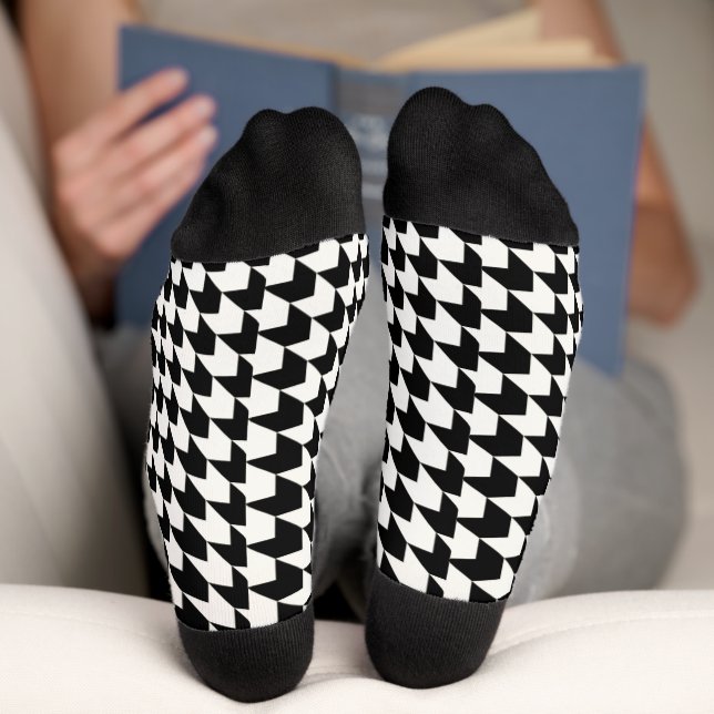 Classic black houndstooth pattern socks (Bottom)