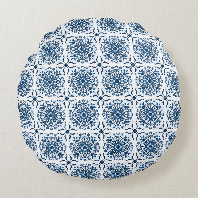 Classic Blue Hues Boho Style Beautiful Round Pillow (Front)