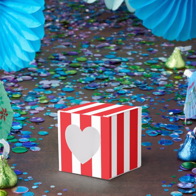 Classic Bright Red and White Striped Heart 2x2x2 Favor Box (Party)
