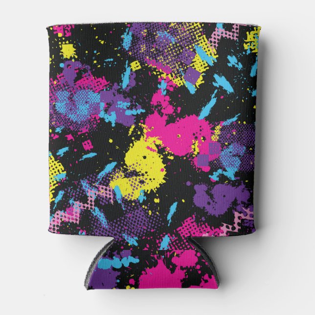 Classic Camouflage: Seamless Vintage Pattern Can Cooler (Front)