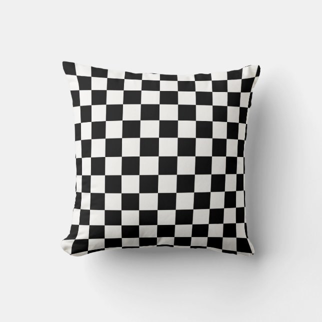 Classic chequered board back and white pattern thr throw pillow (Front)