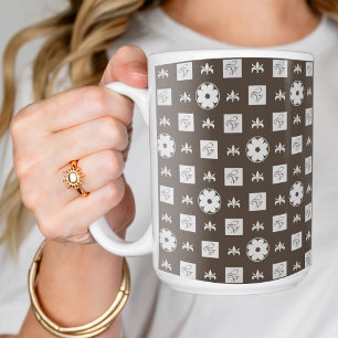 Classic Chequered Pattern Coffee Mug