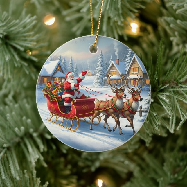 Classic Christmas Round Ornament (Tree)
