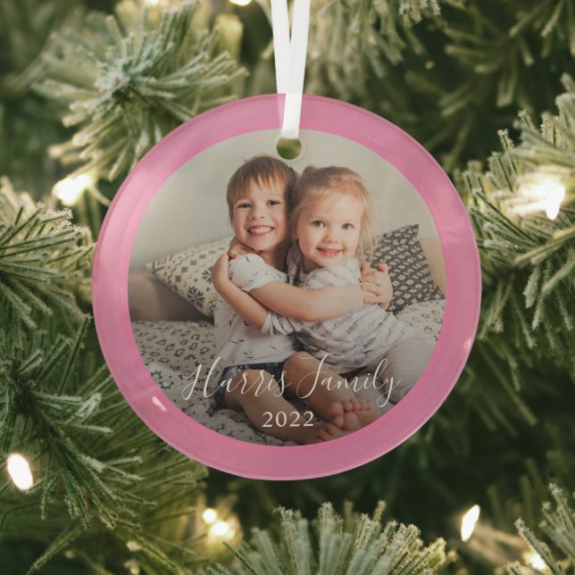 Classic Family Photo Keepsake Christmas Ornament (Insitu)