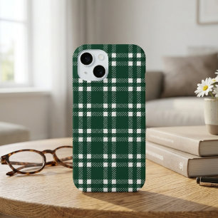 Classic Heritage Forest Green Plaid Tartan iPhone 15 Case