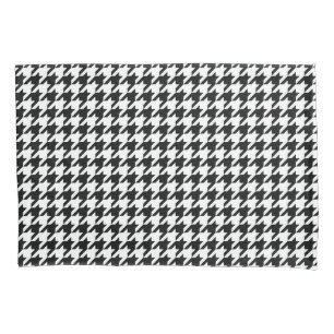 Classic Houndstooth Pattern: Black & White Vintage Pillowcase