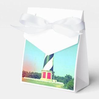 Classic Lighthouse favour box