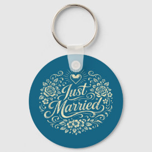 Classic married newlywed love honeymoon holiday  keychain