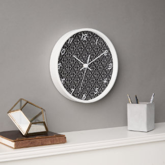 Classic Minimalist Damask Design Black and White Clock