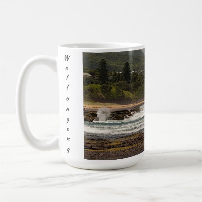 Classic Mug, 444 ml Coffee Mug (Left)