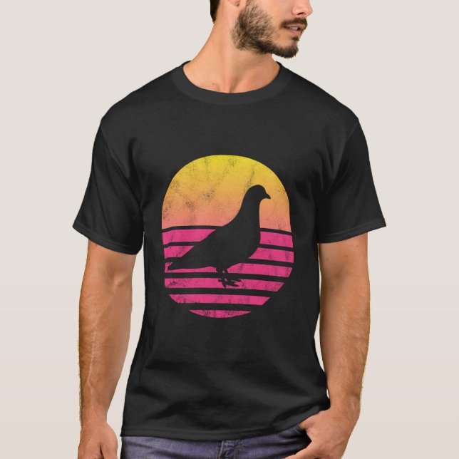 Classic Pigeon Gift T-Shirt (Front)