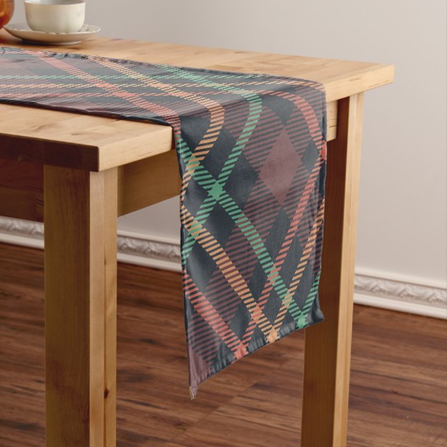 Classic Plaid Pattern Short Table Runner (In Situ)