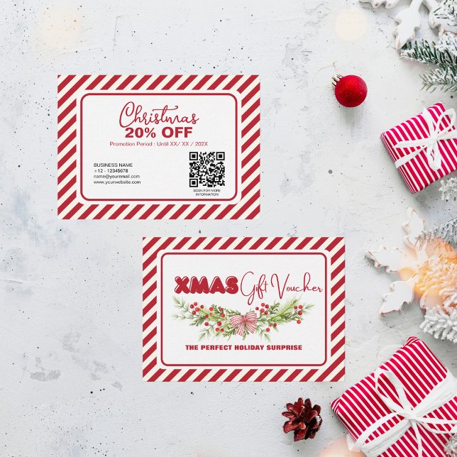 Classic Red White Floral Berries Xmas  Discount Card (Creator Uploaded)