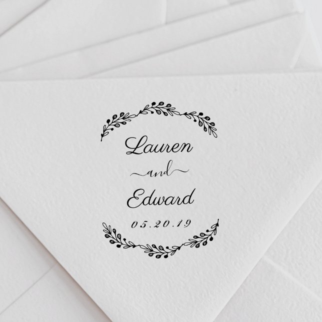 Classic Romantic Wreath Wedding Name Self-inking Stamp (Creator Uploaded)