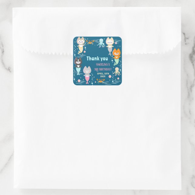 Classic Round Stickers birthday party.  (Bag)
