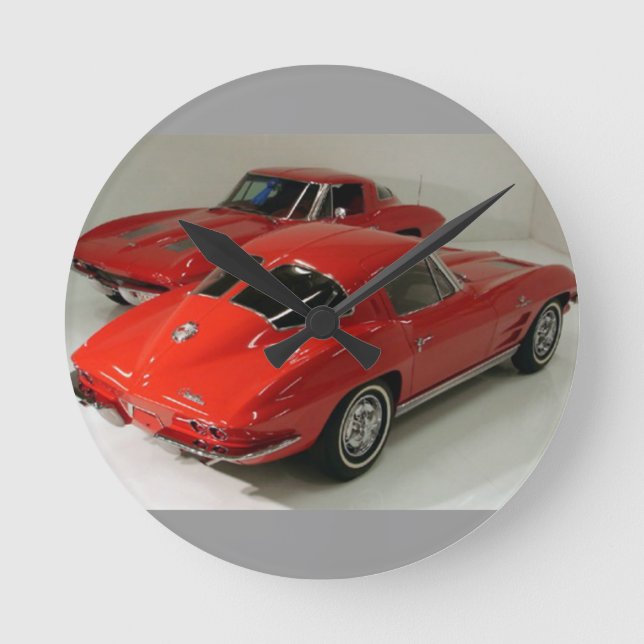 Classic Split Window Red Corvette Round Clock (Front)