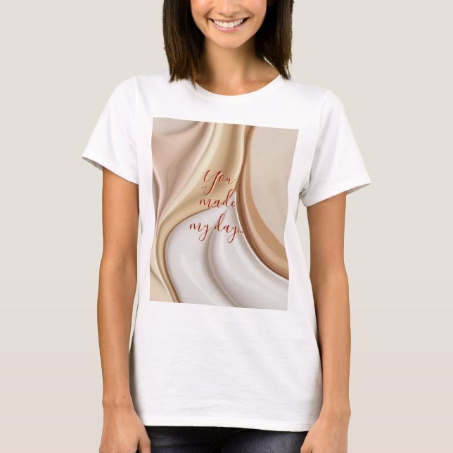 Classic t-shirt in stylish abstract graphic (Front)