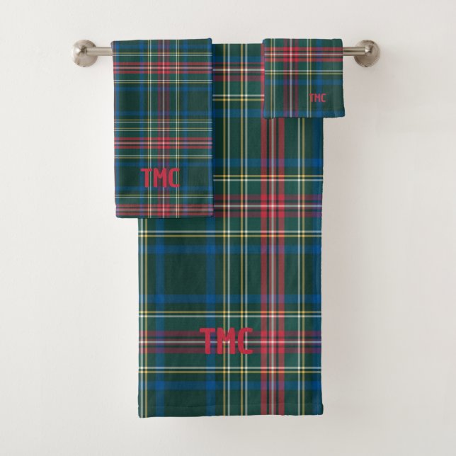 Classic Tartan Plaid Christmas Initials Preppy Bath Towel Set (Insitu)