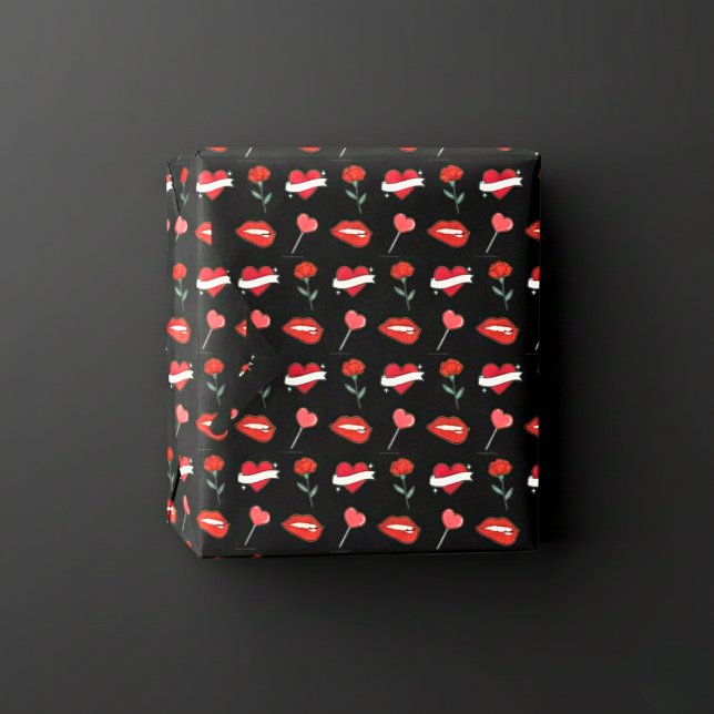 Classic Valentine's Day Wrapping Paper (Classic Valentine's Day Wrapping Paper)