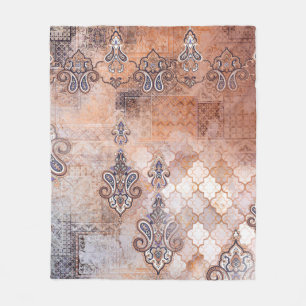 Classic vintage print with patchwork, paisley elem fleece blanket