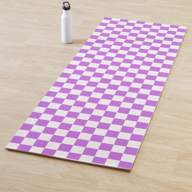 Classic visual magenta checkerboard  yoga mat (In Situ)