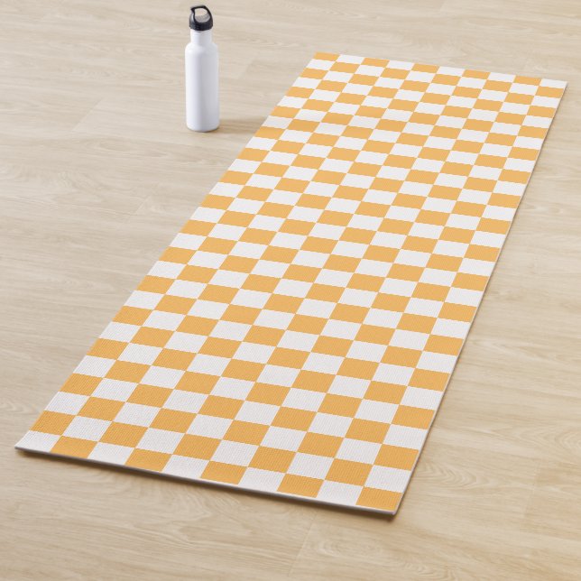 Classic visual peach checkerboard  yoga mat (In Situ)