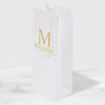 Classic White and Gold Personalized Groomsman Wine Gift Bag<br><div class="desc">Classic White and Gold Personalized Groomsman Gifts featuring personalized monogram, groomsman's name and title in gold classic serif font style. Also perfect for Best Man, Father of the Bride and more. Please Note: The foil details are simulated in the artwork. No actual foil will be used in the making of...</div>