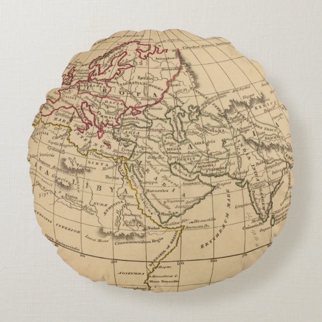 Classic World Map Round Pillow (Front)