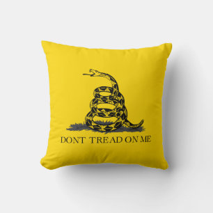 Classic Yellow Gadsden Flag Don't Tread on Me Throw Pillow