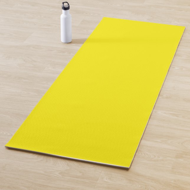 Classic Yellow Yoga Mat (In Situ)